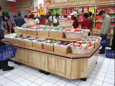 點(diǎn)擊查看詳細(xì)信息<br>標(biāo)題：雞蛋展架-02 實(shí)木烤漆 閱讀次數(shù)：1758